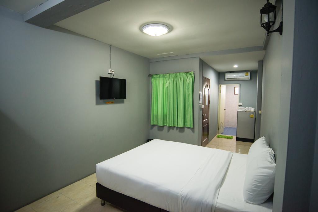 The Bed Hotel Pattaya Bagian luar foto